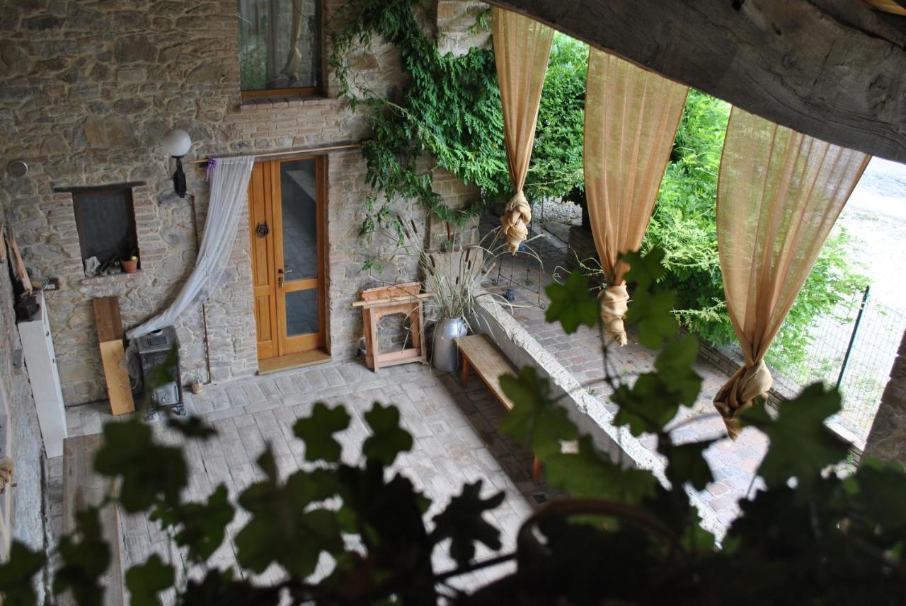 Agriturismo Petrarosa Neviano degli Arduini Exterior foto